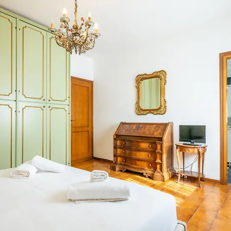 Elegant Apartment, Apartman Pisa
