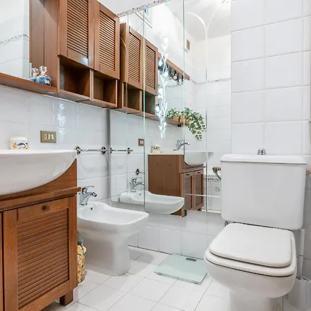 Elegant Apartment, Apartment *